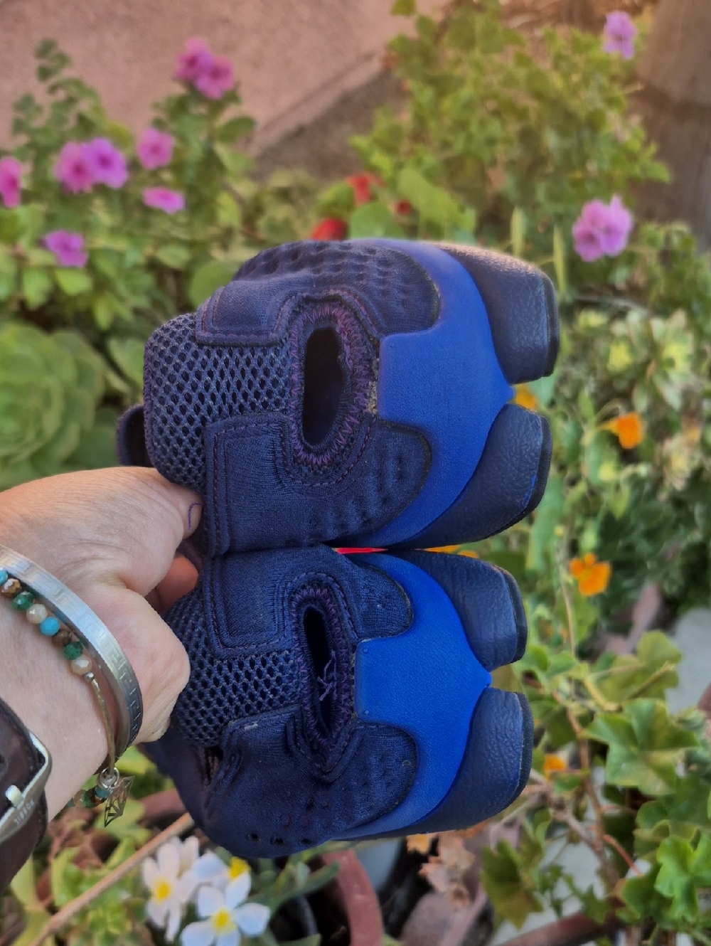 Nike Air Rift - Picture 3 of 10